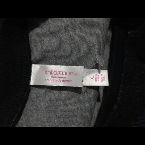 Sweatshirt - Picture 3 of 3